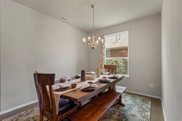 1725 Settlement Way, Aubrey, TX 76227