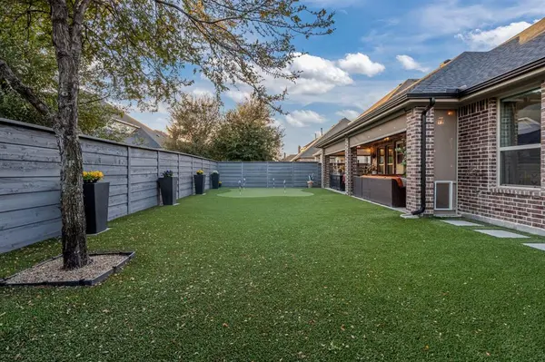 840 Fireside Drive, Little Elm, TX 76227