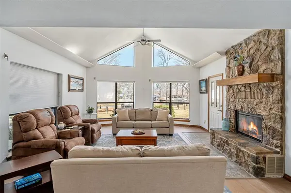 101 E Beverly Drive, Malakoff, TX 75148