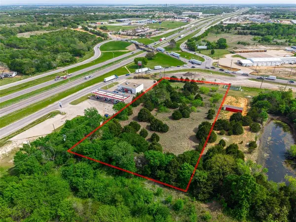 6731 Conveyor Drive, Burleson, TX 76031