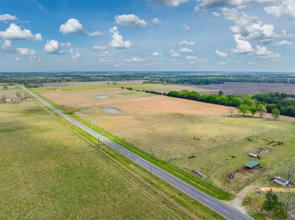 Lot B TBD Farm Road 412, Clarksville, TX 75426