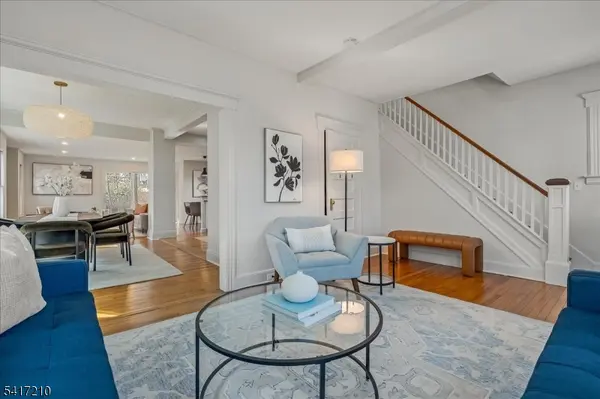 82 Essex Ave, Glen Ridge Boro Twp., NJ 07028