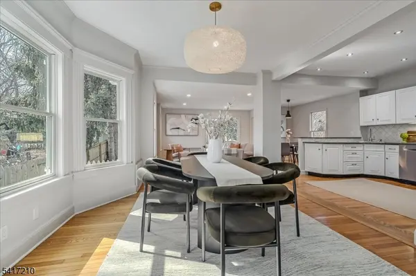 82 Essex Ave, Glen Ridge Boro Twp., NJ 07028