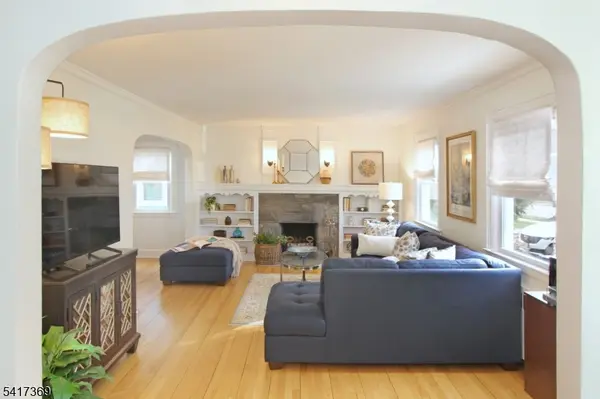 341 Essex Ave, Bloomfield Twp., NJ 07003