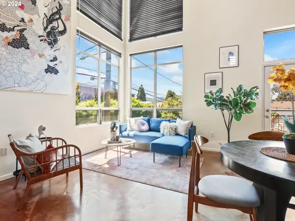 2021 SE CLINTON ST #201, Portland, OR 97202