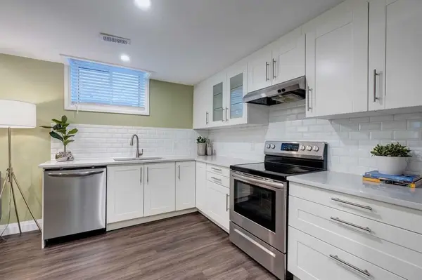 1540 Marshcourt DR #Basement level, Pickering, ON L1V 6C6