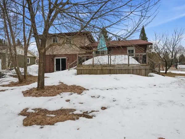 1 Glendale RD, Bracebridge, ON P1L 1B3
