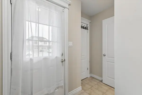 70 Curzon CRES, Guelph, ON N1K 1Z8