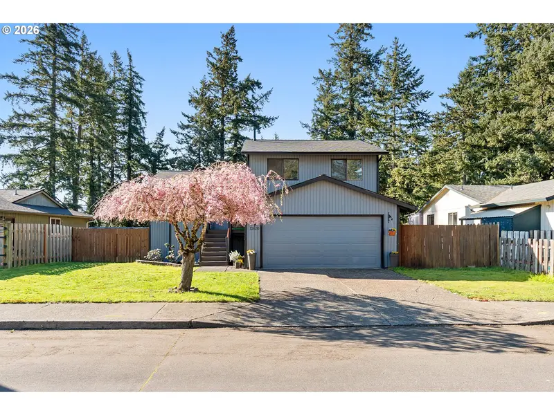 12620 SE CORA ST, Portland, OR 97236