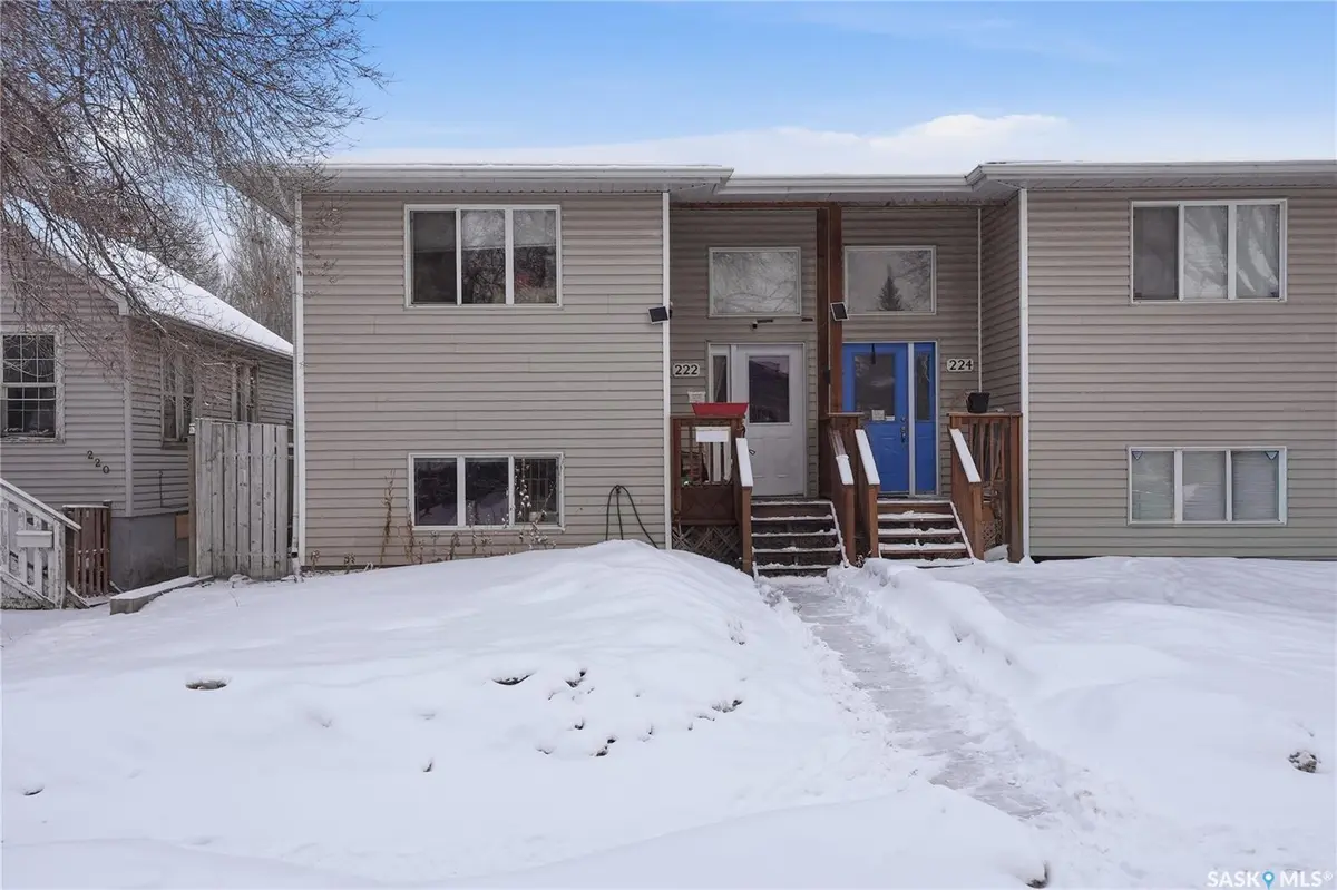 222 V AVENUE S, Saskatoon, SK S7M 3B3