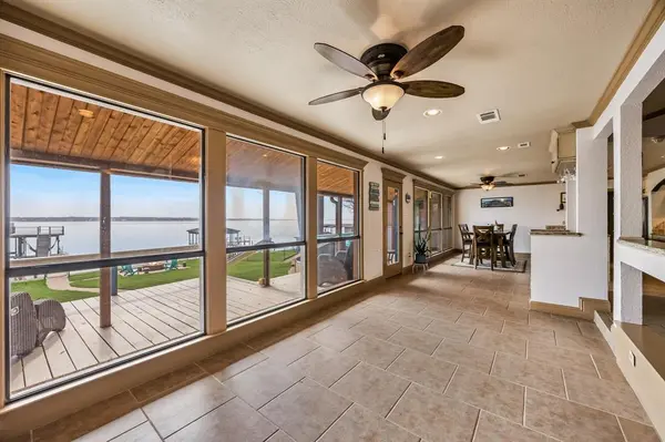 18409 Shore Drive, Kemp, TX 75143