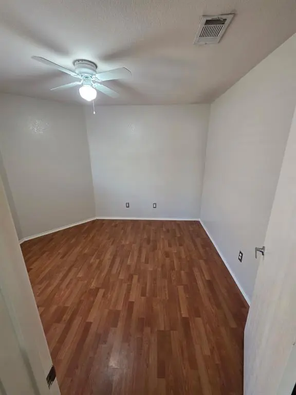 6212 Geneva Lane, Fort Worth, TX 76131