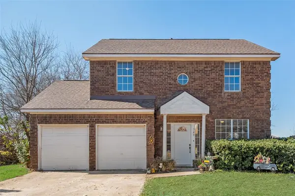 349 Pebblebrook Lane, Glenn Heights, TX 75154