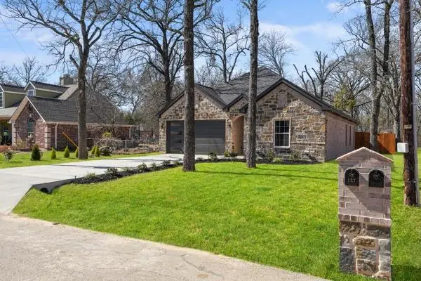 127 Lakeview Drive, Trinidad, TX 75163