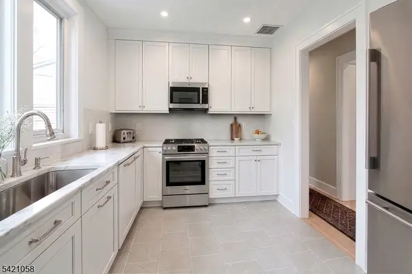 10 Lincoln St, Glen Ridge Boro Twp., NJ 07028