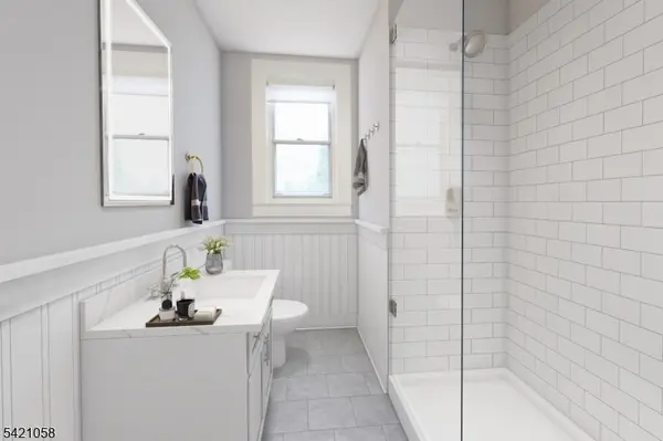 10 Lincoln St, Glen Ridge Boro Twp., NJ 07028