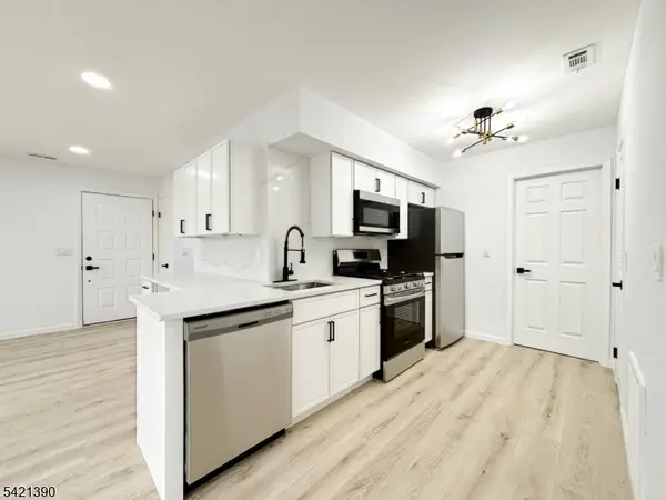 1 Beaver Creek Dr #1, Vernon Twp., NJ 07462