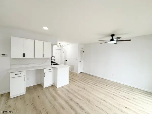 1 Beaver Creek Dr #1, Vernon Twp., NJ 07462