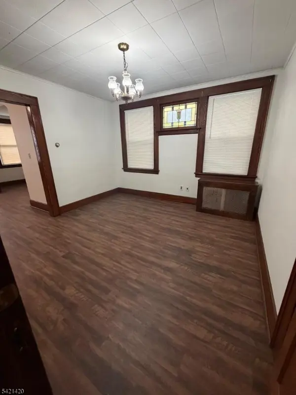 99 Cedar Ave, Newark City, NJ 07106