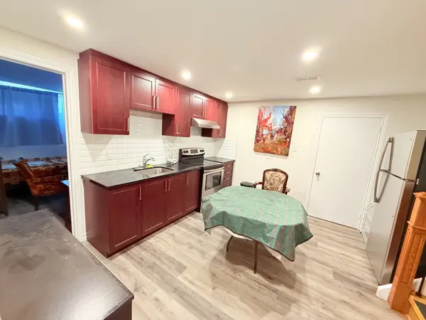 38 Cedarcroft BLVD S, Toronto C07, ON M2R 2Z5