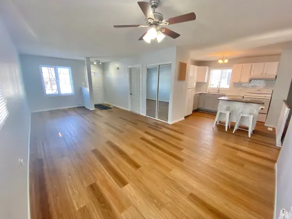 55 Athabaska RD, Barrie, ON L4N 8E8