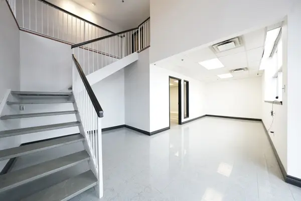 5100 South Service RD #42-43, Burlington, ON L7L 6A5