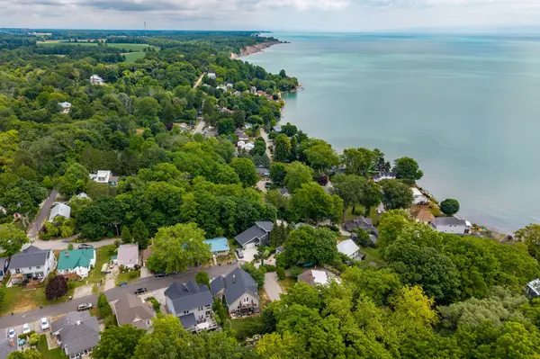 210 Cornell DR, Central Elgin, ON N5L 1A5