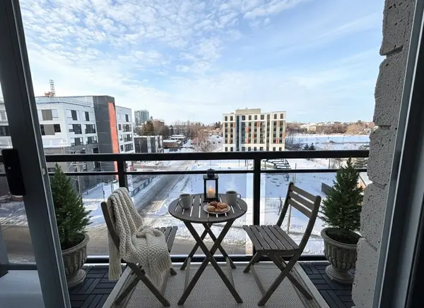 275 Larch ST #F504, Waterloo, ON N2L 3R2