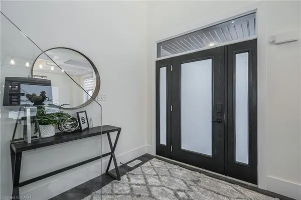 39 Coulter ST, Perth East, ON N0K 1M0