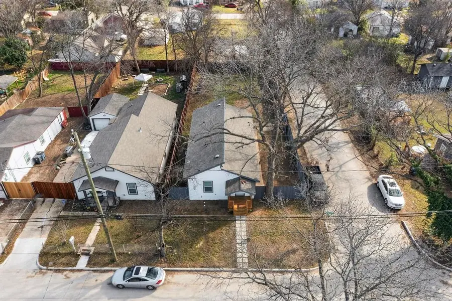 1502 Montague Avenue, Dallas, TX 75216