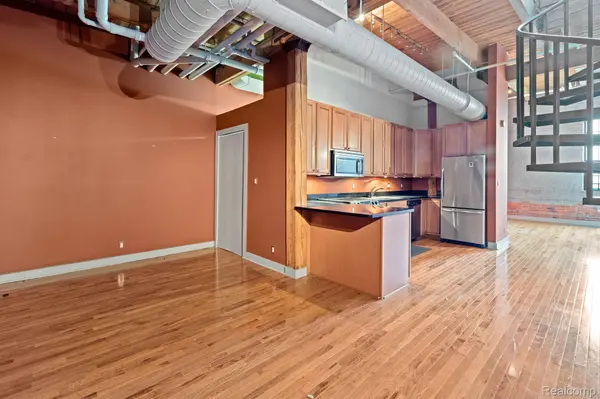 6533 E Jefferson AVE #431, Detroit, MI 48207