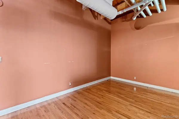 6533 E Jefferson AVE #431, Detroit, MI 48207