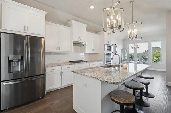 11375 Misty Ridge Drive, Flower Mound, TX 76262