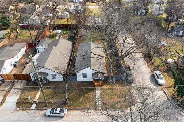 1502 Montague Avenue, Dallas, TX 75216