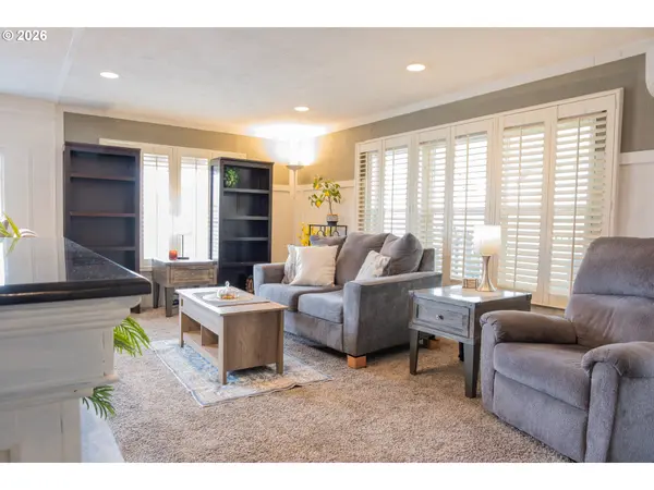 4348 ESSEX ST, Salem, OR 97317