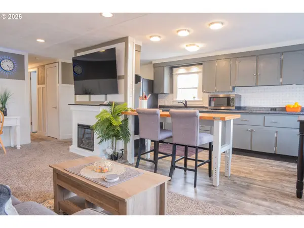 4348 ESSEX ST, Salem, OR 97317