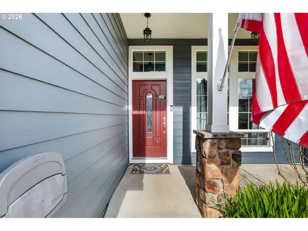 33985 SE DAVONA DR, Scappoose, OR 97056