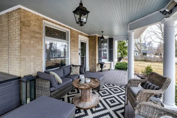 220 Cochrane ST, Scugog, ON L9L 1M1