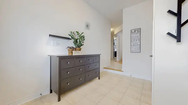 32 Blue Grouse RD, Vaughan, ON L6A 4B9