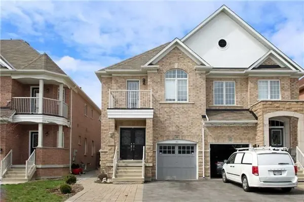 40 Ozner CRES, Vaughan, ON L4H 0E1