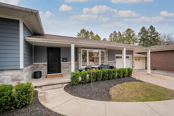 3394 Guildwood DR, Burlington, ON L7N 1L7