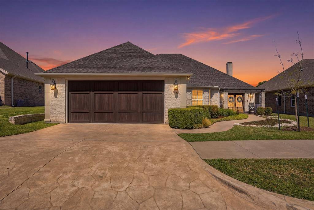 9012 Reata West Drive, Benbrook, TX 76126
