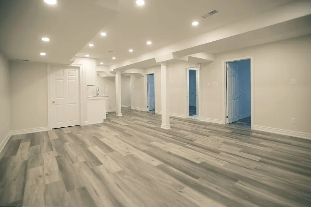 5 Southvale (Basement) DR, Vaughan, ON L6A 0X2