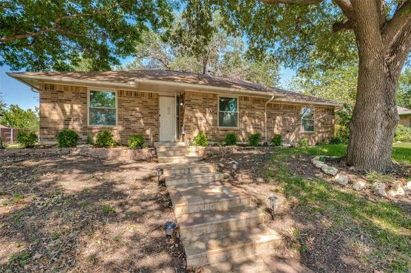 3312 Luallen Drive, Carrollton, TX 75007