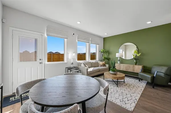 225 Tall Cedar Way, Princeton, TX 75407