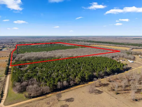 2116 CR 4314, De Kalb, TX 75503