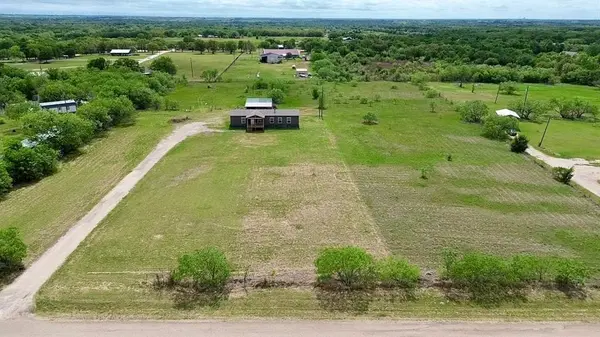 274 Sutherland Road, Axtell, TX 76624