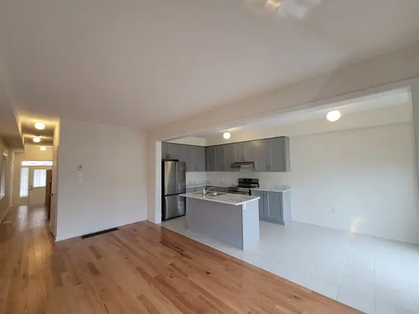 1135 Azalea AVE, Pickering, ON L1X 0M5