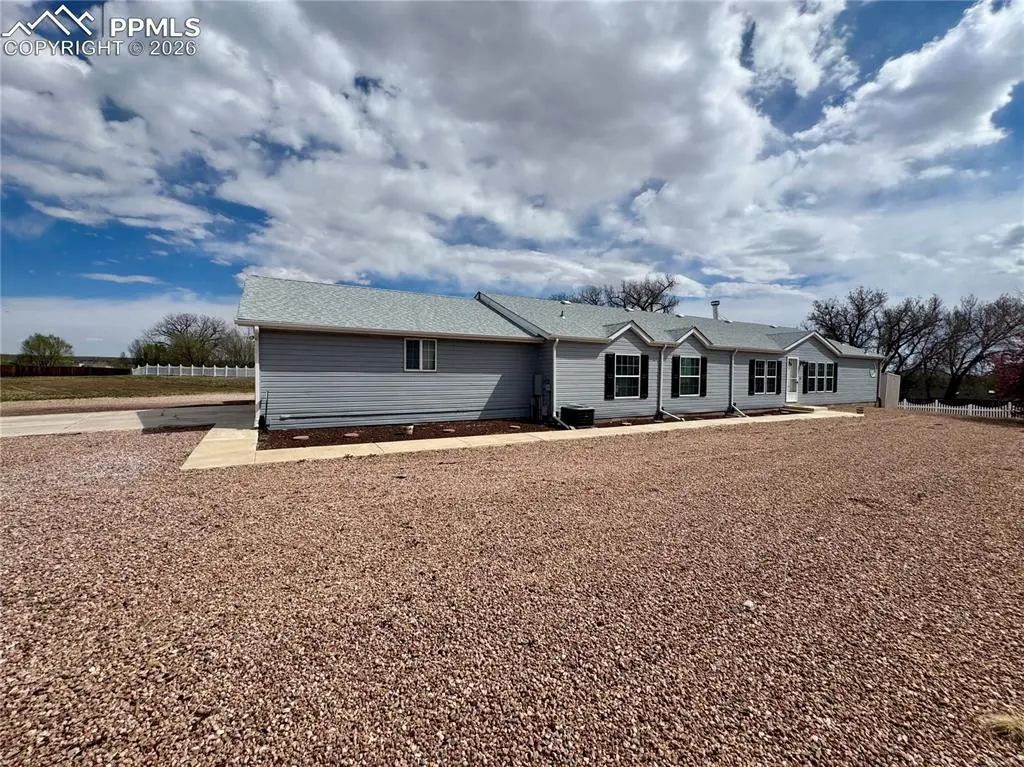 9403 Summer Meadows DR, Colorado Springs, CO 80925