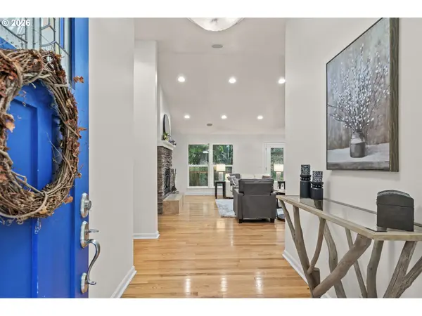 565 MCADAMS RD E, Longview, WA 98632